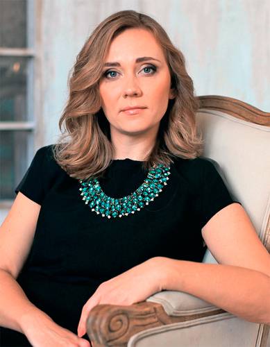 Марина Сурыгина, генеральный директор компании TVzavr: «Множество наших соотечественников, живущих за рубежом, не имеет возможности посмотреть российские новинки нигде, кроме как в интернете. А жители других стран, возможно, даже не знают о том, что российский кинематограф находится на достаточно высоком уровне» 54-02.jpg