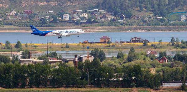 МС-21 tass_21565499_cr.jpg Владимир Байкальский/ТАСС