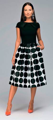 20-02.jpg Фотографии предоставлены компанией 1001dress