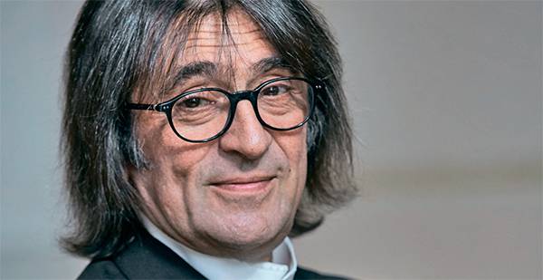 Юрий Башмет стал первым в истории альтистом, который дает сольные концерты в самых престижных концертных залах мира 53-03.jpg