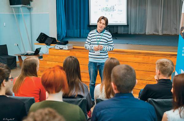 Добровольческому движению «Даниловцы», возглавляемому Юрием Белановским, в этом году исполняется 10 лет 012_rusrep_06-1.jpg из личного архива Юрия Белановского