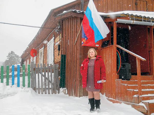 Депутат Мария Кабирова работала кладовщицей, возглавляла профсоюзную организацию и была уволена под давлением, но и это не испортило ее позитивный настрой 032_rusrep_06-1.jpg Ольга Тимофеева-Глазунова