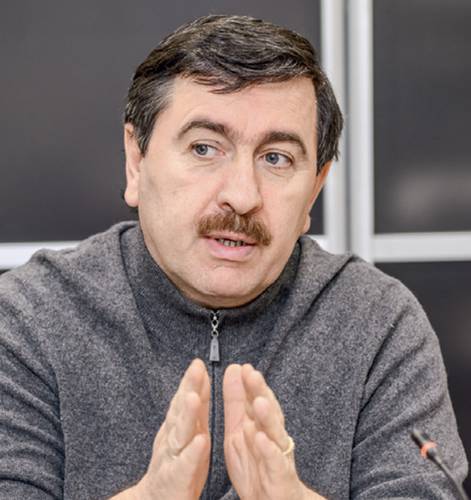 Гендиректор ООО «Строительный трест КСМ-14» Владислав Григориадис: «Средств от банков мы получили в 15 раз меньше, чем денег от дольщиков. Это и позволило развиваться» 038expertjug03-3.jpg