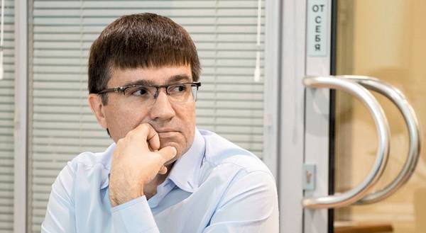 По мнению гендиректора ГК Unitile Сергея Клыкова, фундаментальная и долгосрочная база роста производительности труда и эффективности — в создании среды, где сотрудники могли бы сами генерировать изменения 030expertjug07-2.jpg