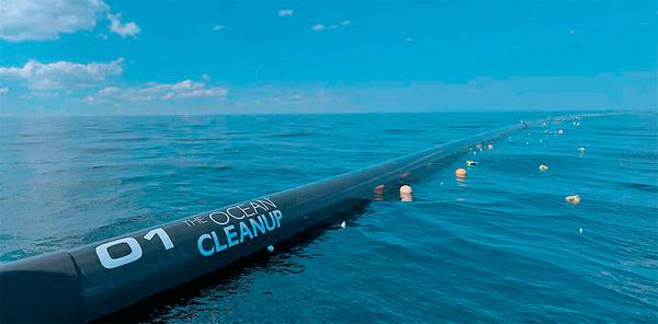 Фрагмент трубы системы The Ocean Сleanup 42-05.jpg