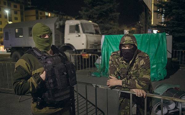 Местные силовики пообещали полностью перейти на сторону протестующих, если на тех поднимается хотя бы одна дубинка 017_rusrep_21-2.jpg Оксана Юшко