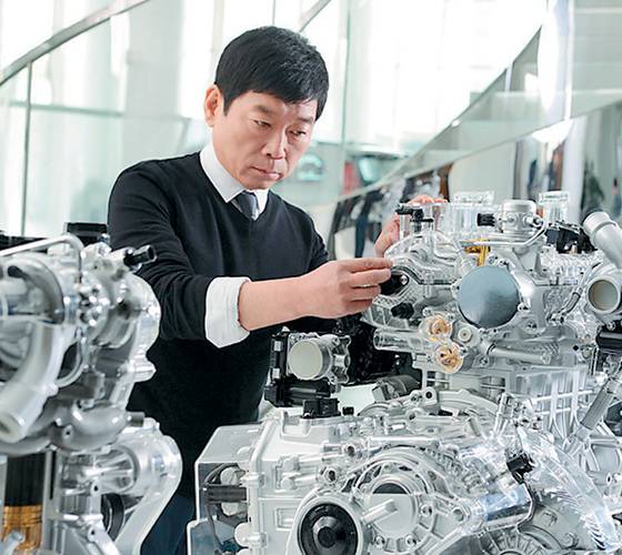 Вэй Цзянцзюнь, создатель и председатель компании Great Wall Motor, которой принадлежит бренд Haval, вошел в список «Сто выдающихся предпринимателей Китая», составленный отделом Единого фронта ЦК КПК и Всекитайской ассоциацией промышленников и торговцев 004_expert_ural_50-1.jpg