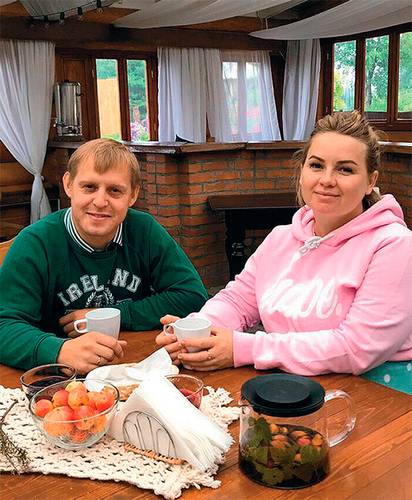 Вячеслав и Ксения Шаровы 33-01.jpg