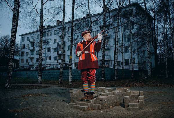 III место Номинация «Компромисс» Женя Жуланова (Россия) Вятский модник 062_rusrep_21-2.jpg