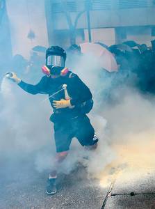 В конфликт в Гонконге включились США 06-03.jpg MIGEUL CANDELA - EPA В конфликт в Гонконге включились США 06-03.jpg MIGEUL CANDELA - EPA
