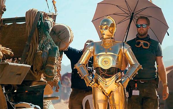 Под конец года Disney выпустит еще один фильм — потенциального миллиардера: «Звездные войны: Скайуокер. Восход» 04-04.jpg 