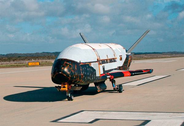 На базе X-37B вполне может быть создана полноценная боевая операционная система для атаки наземных целей из космоса в течение считанных минут 64-06.jpg