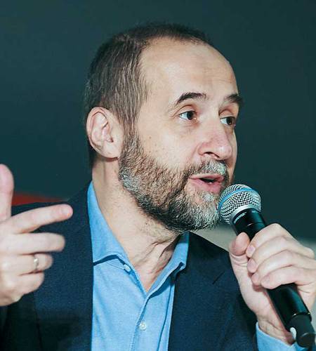 Андрей Мовчан: «У нас страна, где все в порядке с финансами государственными и все очень плохо с финансами частными, все в порядке с государственным бизнесом и все очень плохо — с частным» 011_expert_ural_09-1.jpg