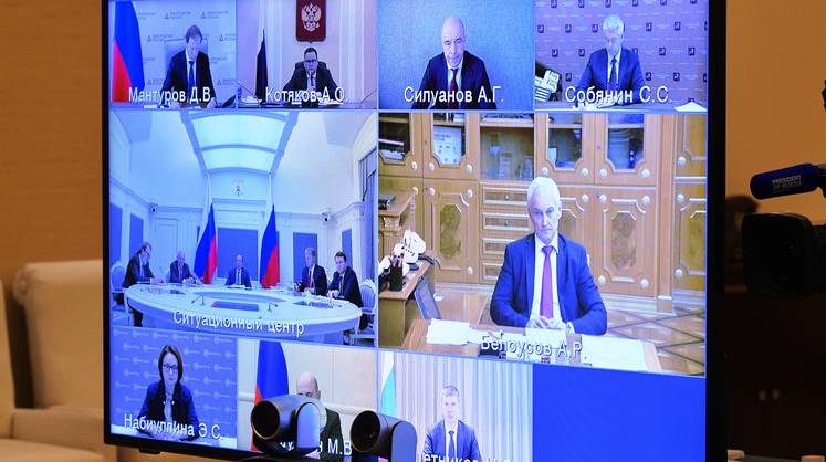 QE по-русски и отрицательные ставки в России