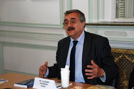 Владимир Жарихин zharihin.jpg Владимир Жарихин zharihin.jpg