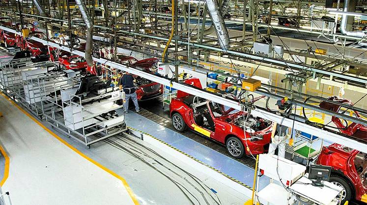 Япония: Mazda отправляет сотрудников на раннюю пенсию