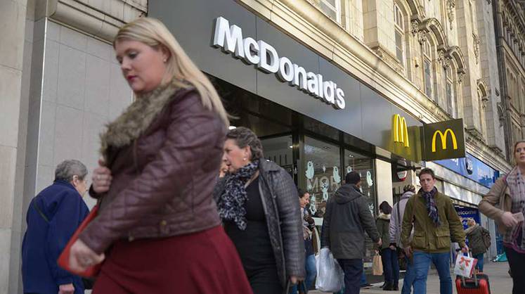 Великобритания: чистить зубы в McDonald’s Великобритания: чистить зубы в McDonald’s