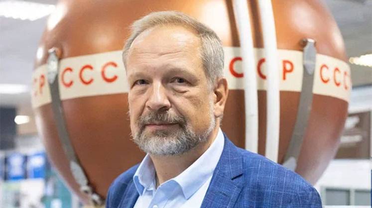 Курс на Луну и выше