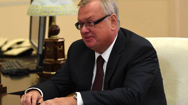 Глава ВТБ предложил вариант разморозки активов банка