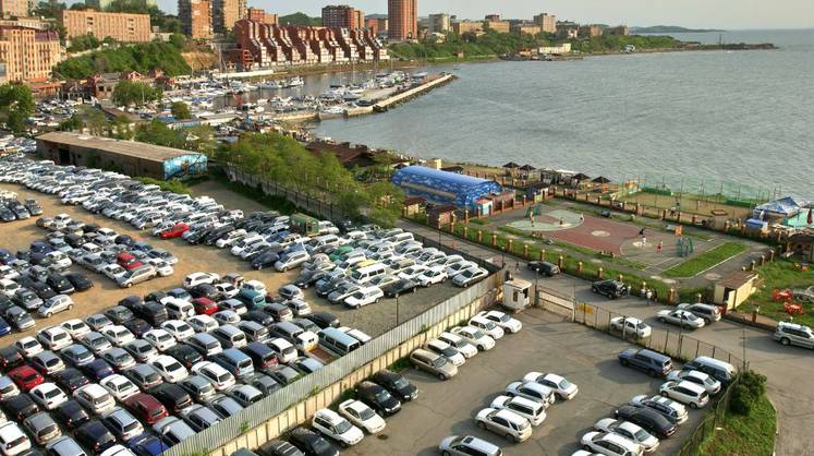 Во Владивостоке запущен первый в Приморье каршеринг электромобилей