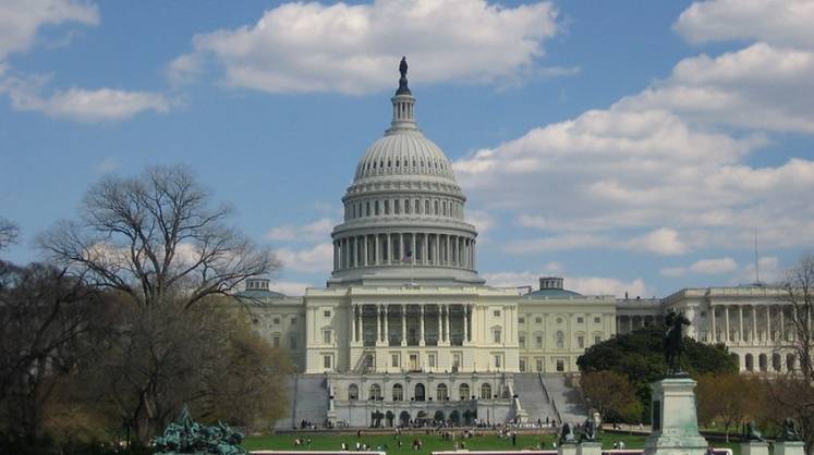 Намерение Зеленского выступить в Конгрессе США назвали абсурдом