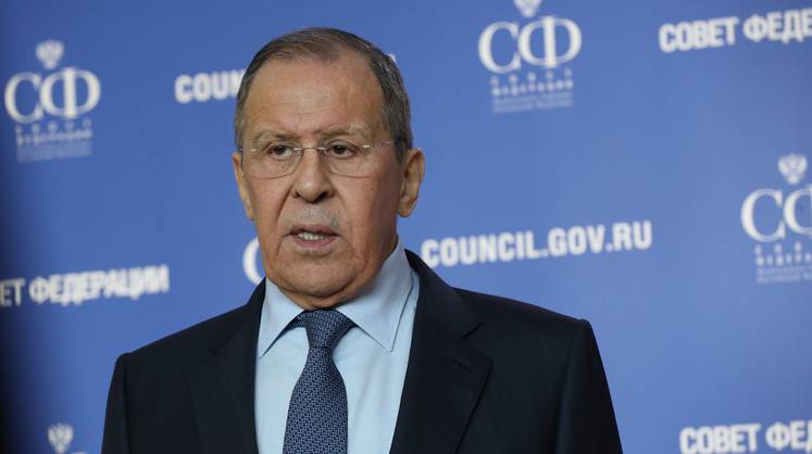 Лавров заявил, что Россия защитит жителей Донбасса