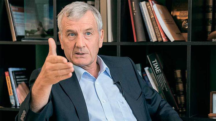Куда рулит новый лидер авторитейла?