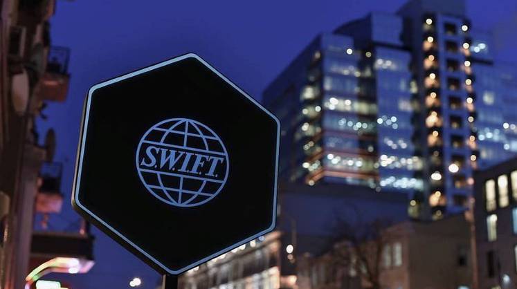 Страны Запада договорились отключить российские банки от SWIFT