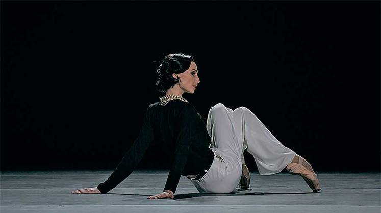 Gabrielle Chanel в Большом театре Gabrielle Chanel в Большом театре