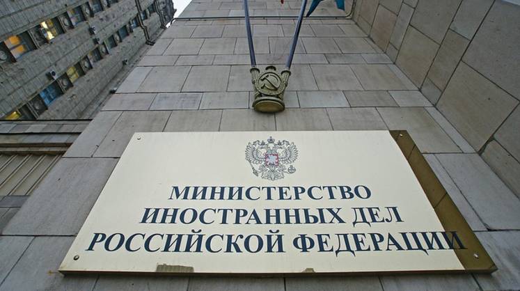 Захарова заявила, что военно-техническое сотрудничество РФ и Белоруссии идет в рамках ДНЯО