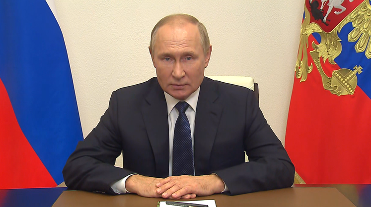 Путин по видеосвязи откроет школы в Мариуполе, Подмосковье, Дагестане и других регионах