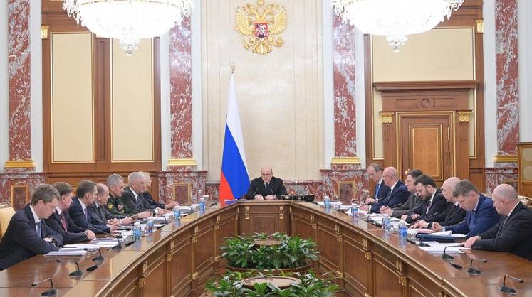 Мишустин сообщил о восстановлении в Донбассе и Новороссии более 18 тысяч объектов и укреплении фортификационных сооружений