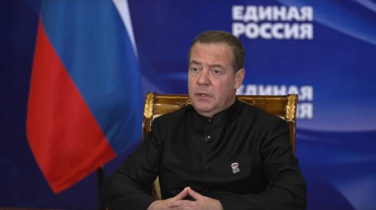 Дмитрий Медведев о выплатах участникам СВО: «Проблемы есть на самом деле»