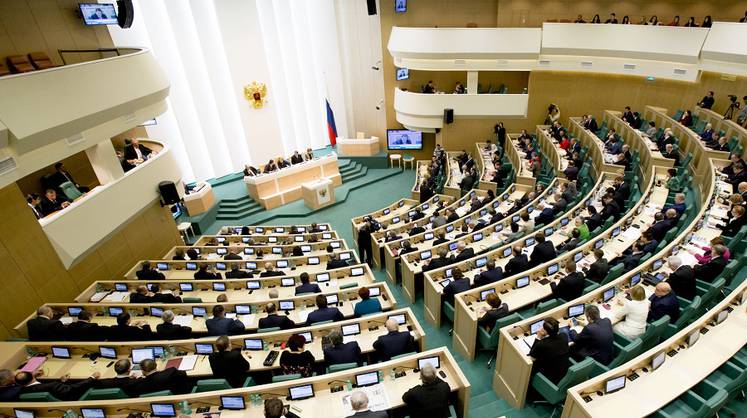 В Совфеде прокомментировали присуждение премии мира иранской правозащитнице