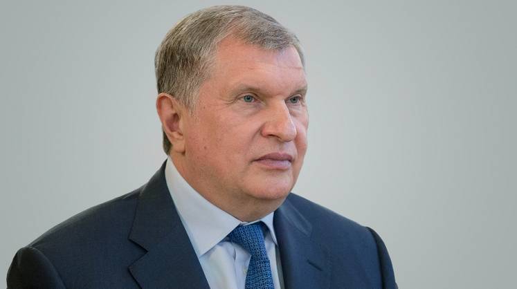 Сечин прогнозирует рост спроса на нефть в Китае
