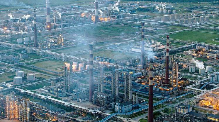 Акции дня: трейдеры ищут спасения в бумагах «Сургутнефтегаза»