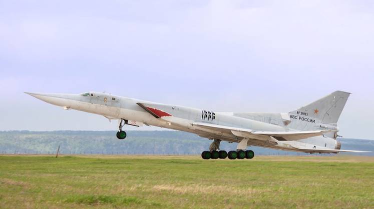 На Ставрополье упал Ту-22М3, один из четырех летчиков погиб
