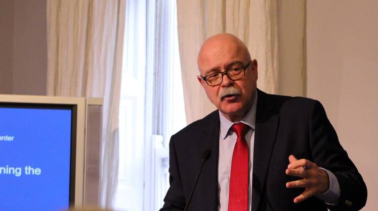 Дмитрий Тренин: гибридная война России и Запада не ограничится Украиной