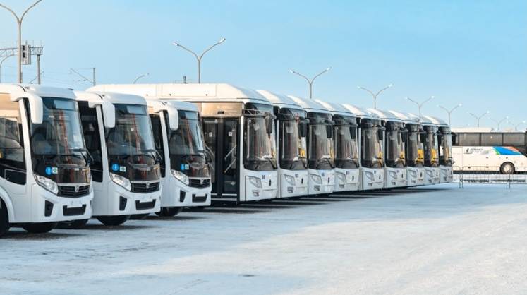 Новые автобусы вновь рванули вперед