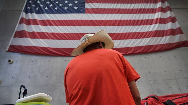 В Конгрессе США начинается битва за границу