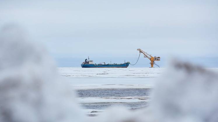 Транзит российского газа через Украину в Словакию резко упал