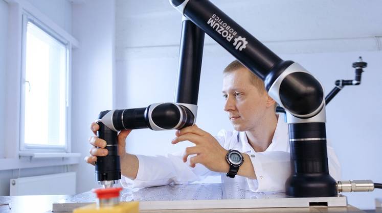 Уникальный робот «Ростеха» обзавелся отечественным ПО