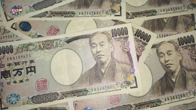 Индекс японских акций Nikkei достиг нового 34-летнего максимума в понедельник