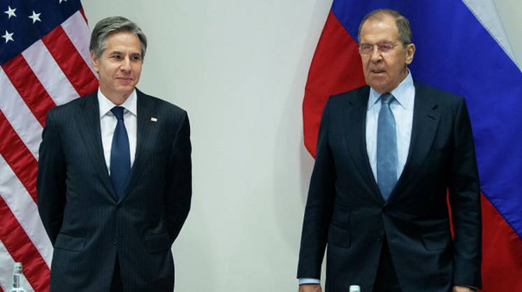 Лавров пошутил на тему возможной встречи президентов США и России Лавров пошутил на тему возможной встречи президентов США и России