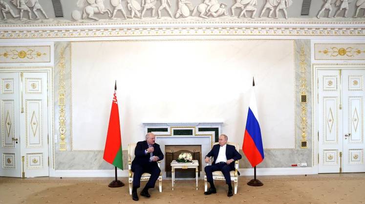 «Все наши планы реализуются»: Путин встретился с Лукашенко