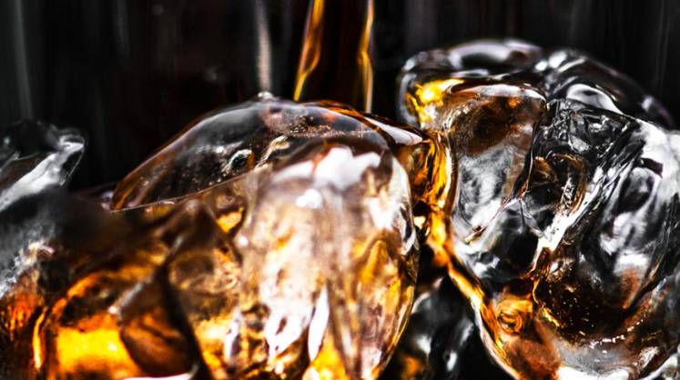 Один из крупнейших в мире производителей виски Allied Blenders & Distillers вышел на рынок РФ