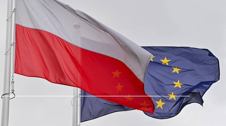 Польша бросает вызов Евросоюзу