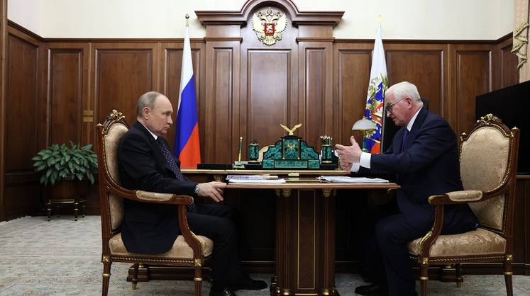 Путин обсудил изменения в налоговой системе с главой РСПП