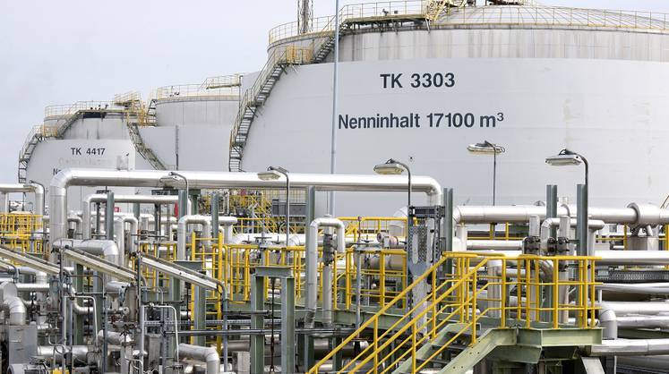 Аналитик Bloomberg: эмбарго на российскую нефть остановит Восточную Германию