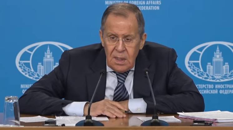 Лавров оценил идею создания единой валюты БРИКС